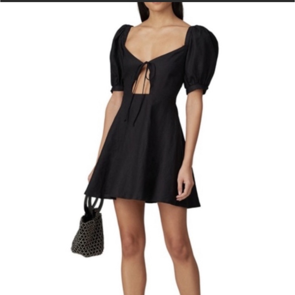 Black mini dress with puff sleeves! XS!